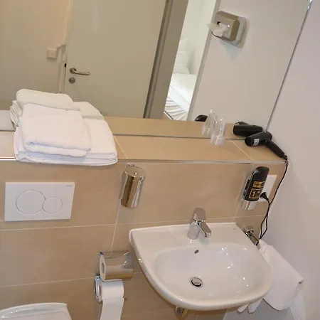 M&a Cityhotel 3* هيلدسهايم